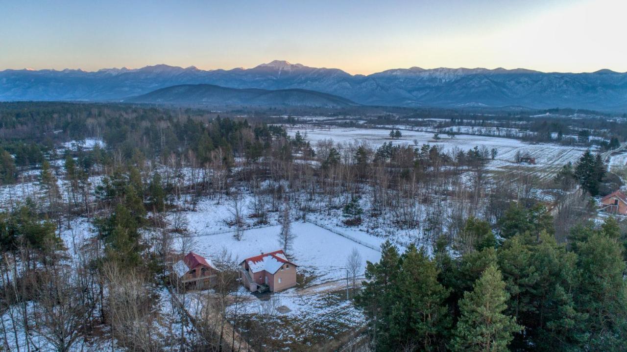 Apartman Vedro Polje Gospić エクステリア 写真