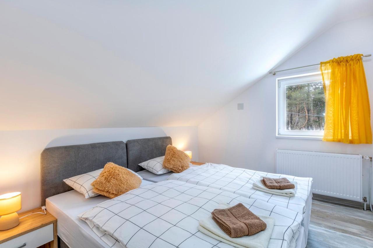 Apartman Vedro Polje Gospić エクステリア 写真